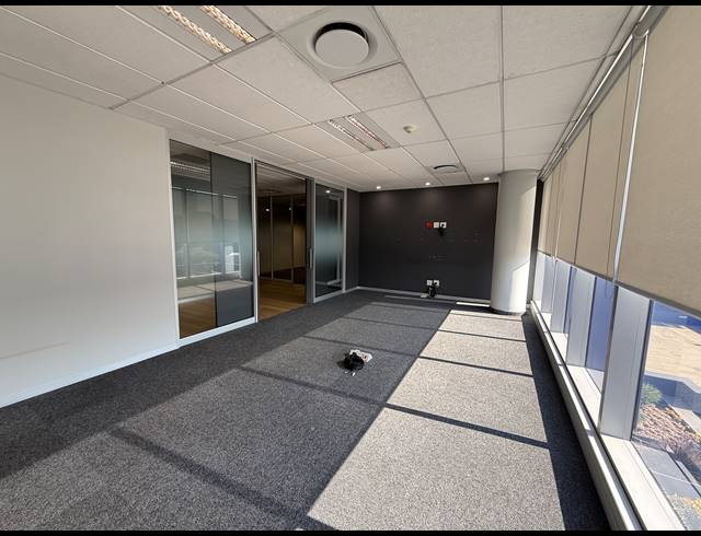 476M² OFFICE TO LET IN ROSEBANK
